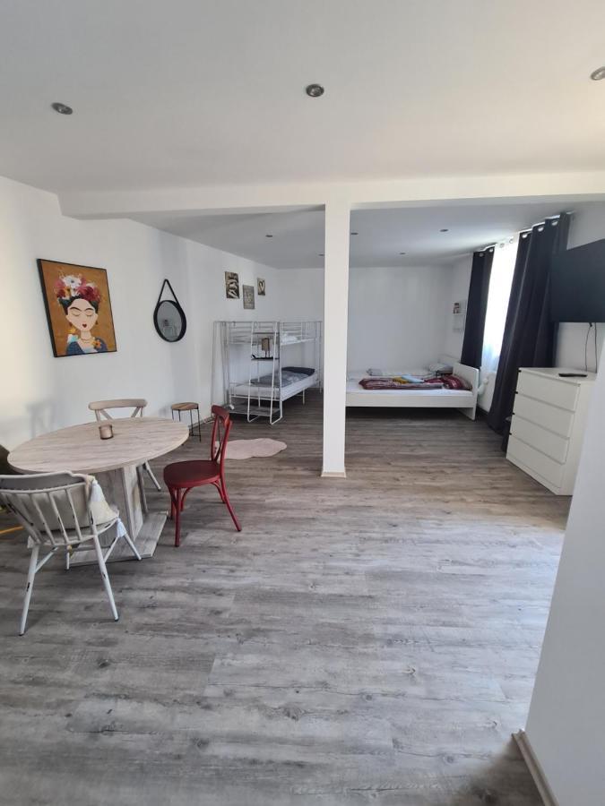 קאסל Apartment Fuer Monteure Nr 1 מראה חיצוני תמונה